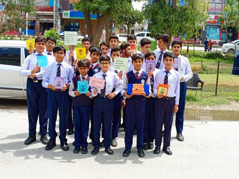 outdoor-activity-of-students-of-smile-group-of-school-and-colleges-peoples-colony-attock-city-punjab-pakistan